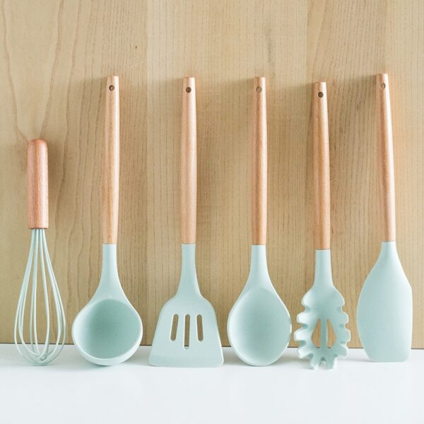 Silicone Cooking Utensils Set Non-Stick Spatula Shovel Wooden Handle Cooking Tools Set With Storage Box Kitchen Tool Accessories